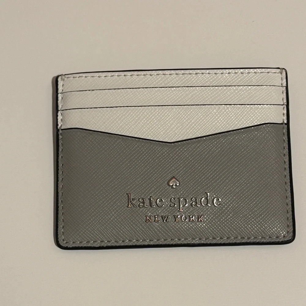 Kate Spade Gray and Cream Card Holder